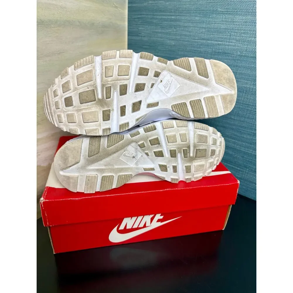 Used w/ Box, Good Condition - 6.5Y - Nike Air Huarache Run